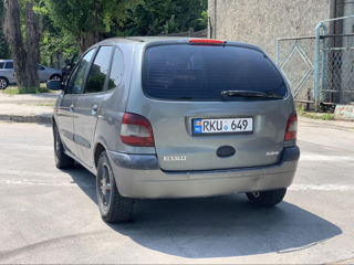 Renault Scenic foto 4