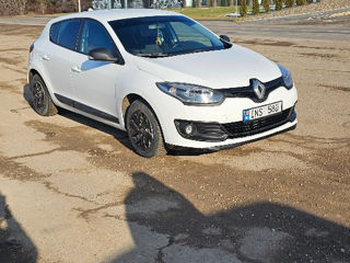 Renault Megane foto 2