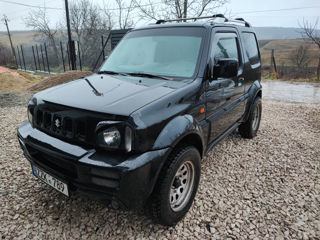 Suzuki Jimny foto 2