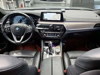 BMW 5 Series foto 7