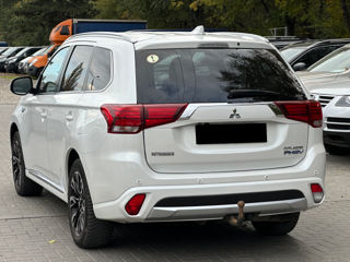 Mitsubishi Outlander foto 5