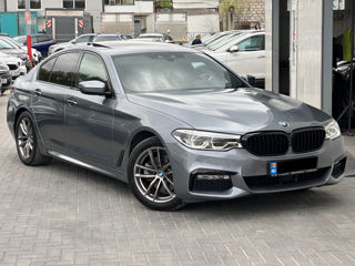 BMW 5 Series foto 1