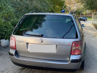 Volkswagen Passat foto 4