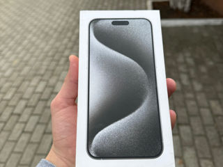 iPhone 15 Pro Max White Titanium 256 Gb foto 4