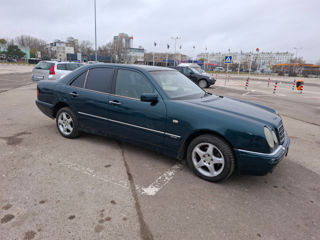 Mercedes E-Class