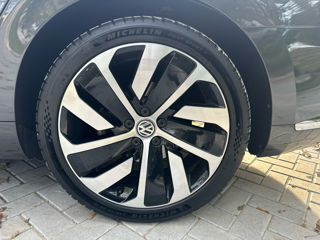 Volkswagen Passat foto 9