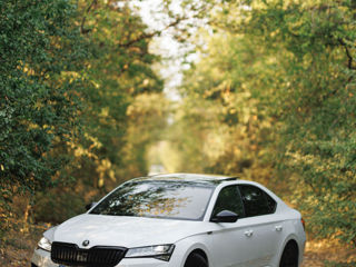 Skoda Superb foto 3