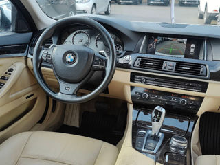 BMW 5 Series foto 13