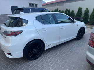 Lexus CT Series foto 8