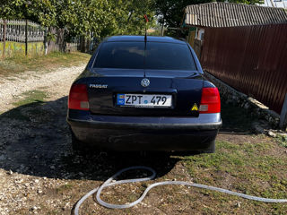 Volkswagen Passat foto 2