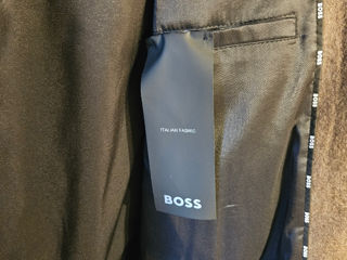 Palton Hugo Boss nou, mărimea 50(M) foto 5