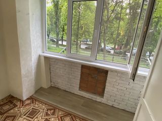 1-комн. кв., 32 м², 1/9 эт.