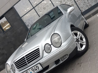 Mercedes CLK Class foto 3