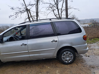 Volkswagen Sharan foto 5