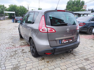 Renault Scenic foto 5