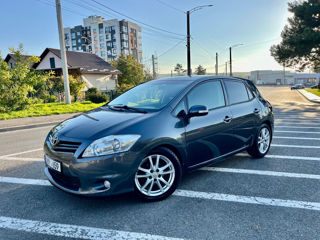 Toyota Auris foto 2