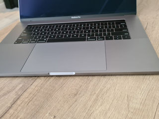 Macbook Pro 15 2019 (i9 12x 4.80Ghz, 32Gb, 2Tb SSD, Radeon PRO Vega 4Gb) foto 11