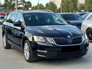 Skoda Octavia foto 4