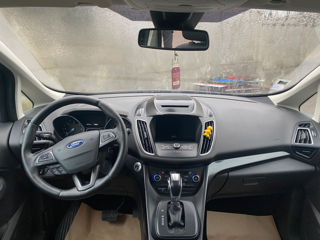 Ford C-Max фото 8