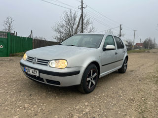 Volkswagen Golf foto 2