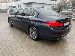 BMW 5 Series foto 6