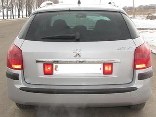 Peugeot 407 foto 5