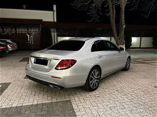 Mercedes E-Class foto 5