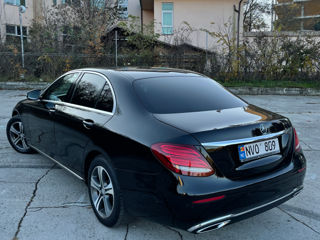 Mercedes E-Class foto 4