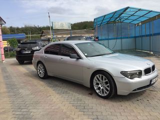 BMW 7 Series foto 3