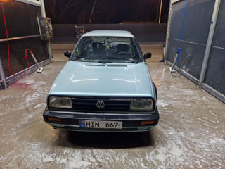 Volkswagen Jetta foto 3