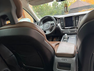 Volvo XC60 foto 10