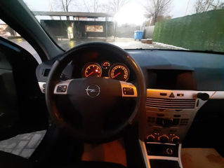 Opel Astra foto 10