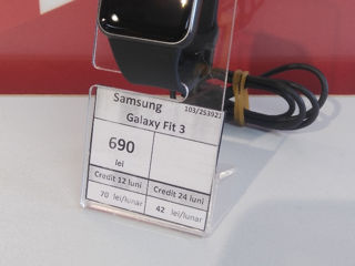 Samsung Galaxy Fit3 pret 690lei