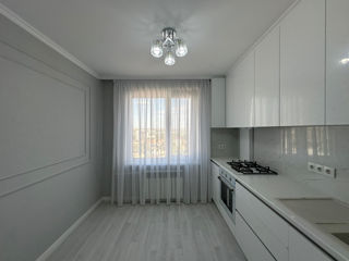 Apartament cu 2 camere, 54 m², Botanica, Chișinău foto 4