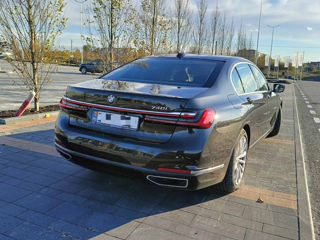 BMW 7 Series foto 5