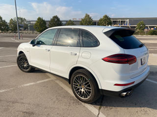 Porsche Cayenne foto 3