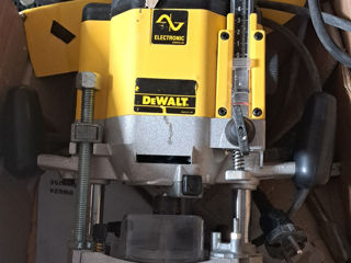 Dewalt dw625e 2000вт