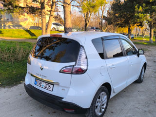 Renault Scenic foto 7