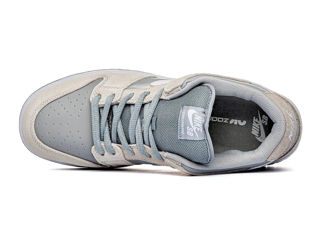 Nike SB Dunk Suede Grey/White Unisex foto 4