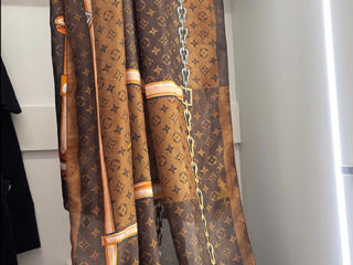 Шарф Louis Vuitton foto 2