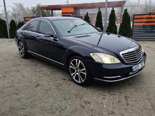 Mercedes S-Class foto 2