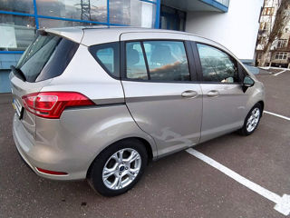 Ford B-Max foto 2