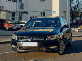 Volkswagen Passat foto 2