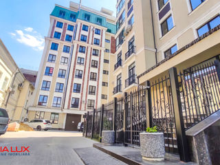 Apartament cu 3 camere, 89 m², Centru, Chișinău