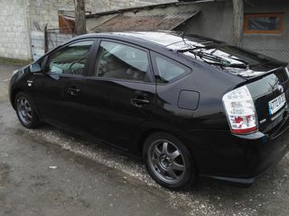 Toyota Prius foto 2