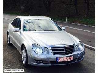 Mercedes E Class foto 8