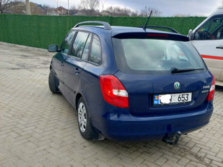 Skoda Fabia foto 2