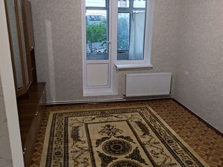 Cricova...Apartament cu 2 camere, etajul 2 din 2, euro reparație foto 3