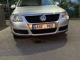 Volkswagen Passat foto 2