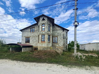 Se vinde casă situată în orașul FĂLEȘTI (Plan nou),strada Uzinelor